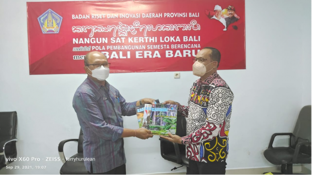 Kunjungan Kepala Balitbangda Prov Papua Barat di Badan Riset dan Inovasi Daerah Provinsi Bali